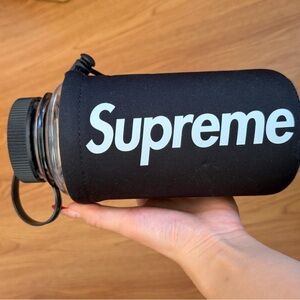 Supreme Black Nalgene 32 oz Bottle